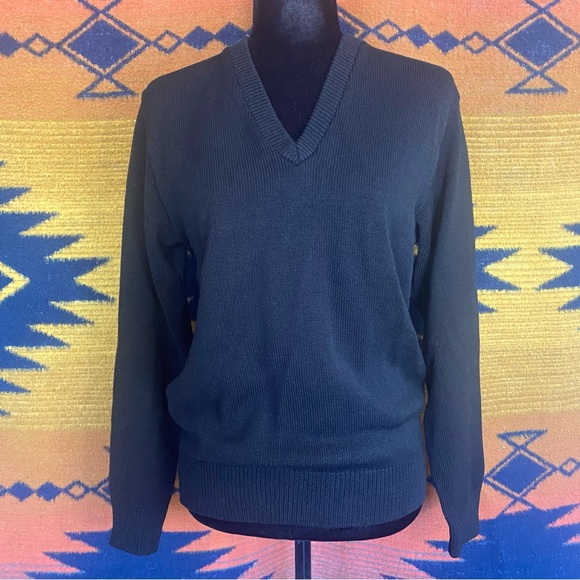 A+ by SAI Black Acrylic V neck Career Apparel pullover Sweater. Thick. Size XS. - Picture 1 of 13